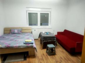 Cozy family hotel add meals